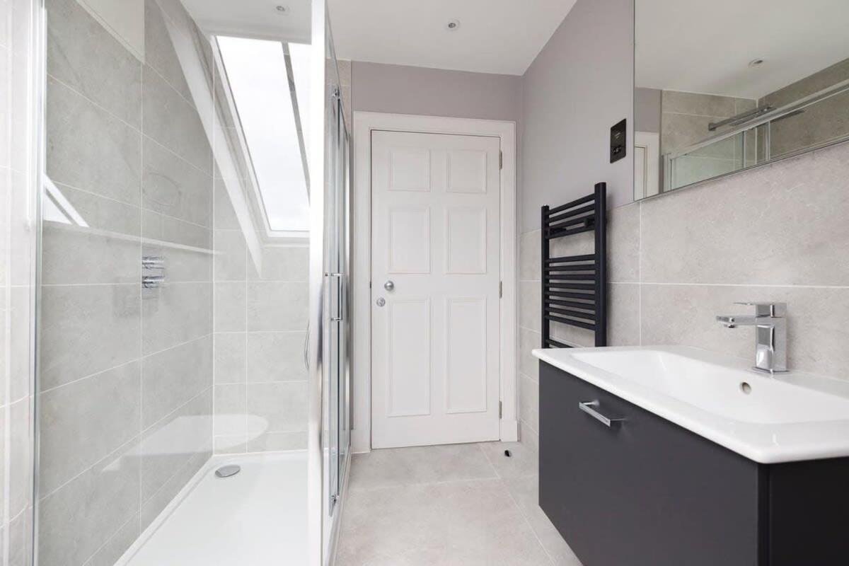 Dragon Suites - City Centre Castle View 1 Bed Apartment Edinburgh Luaran gambar